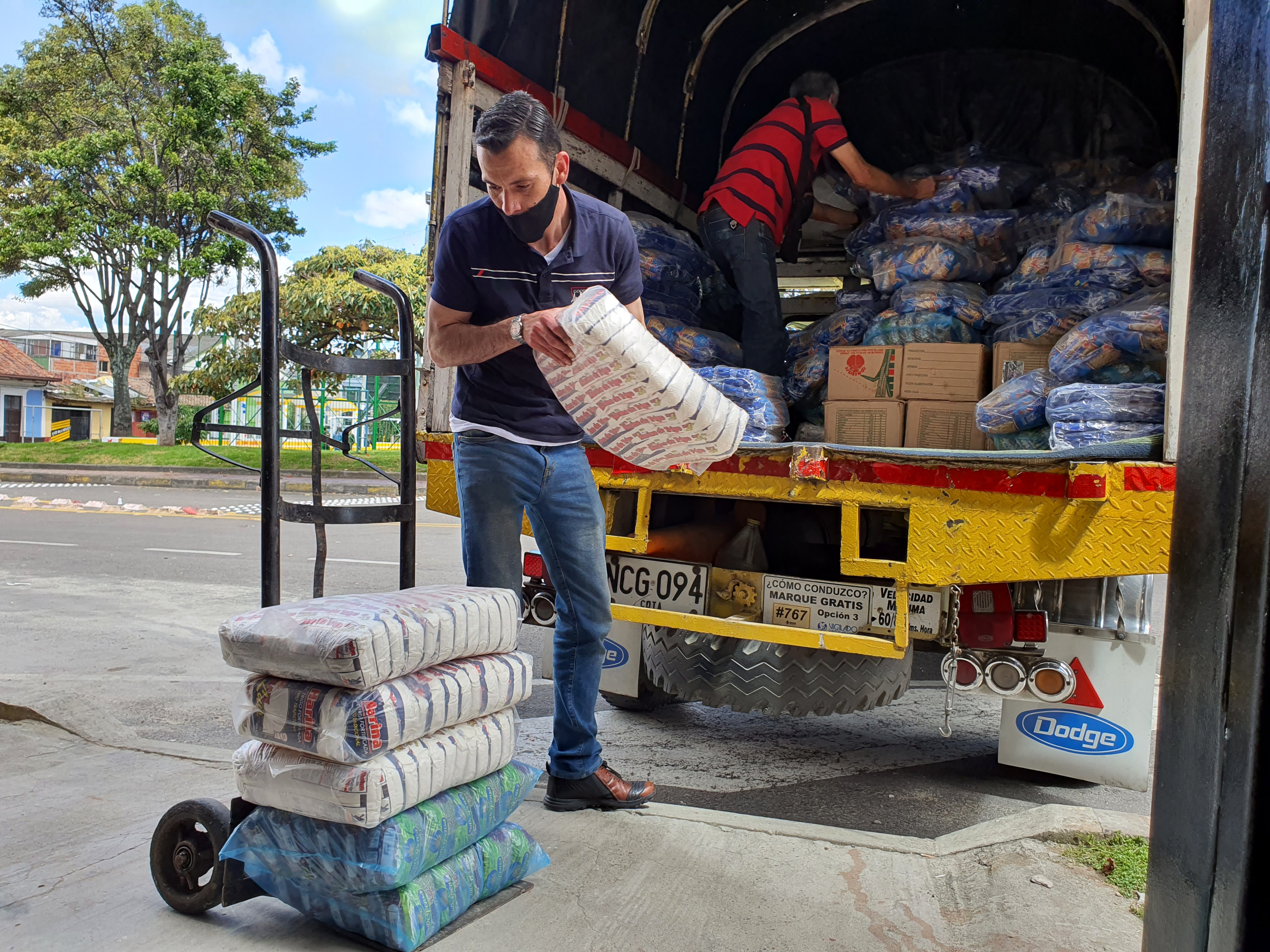 Mercados solidarios