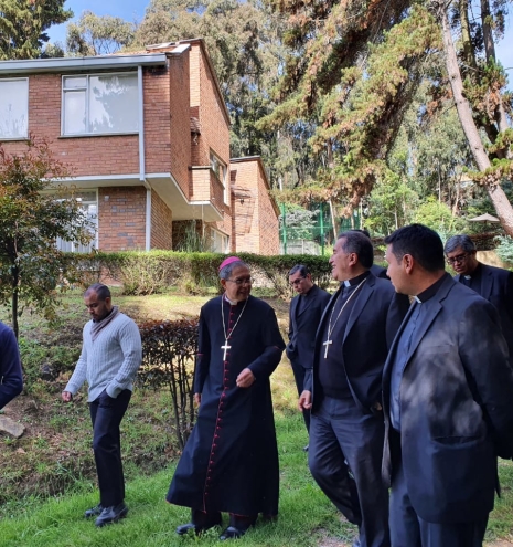 Visita de monseñor Luis José Rueda al Seminario Conciliar de Bogotá